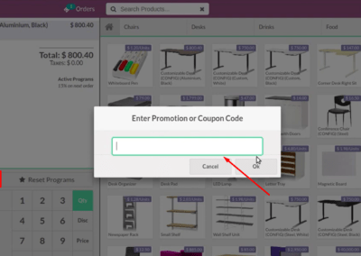 Captura de pantalla de cómo al seleccionar un producto en una web hecha con Odoo se te despliega una ventana emergente para solicitar un código promocional